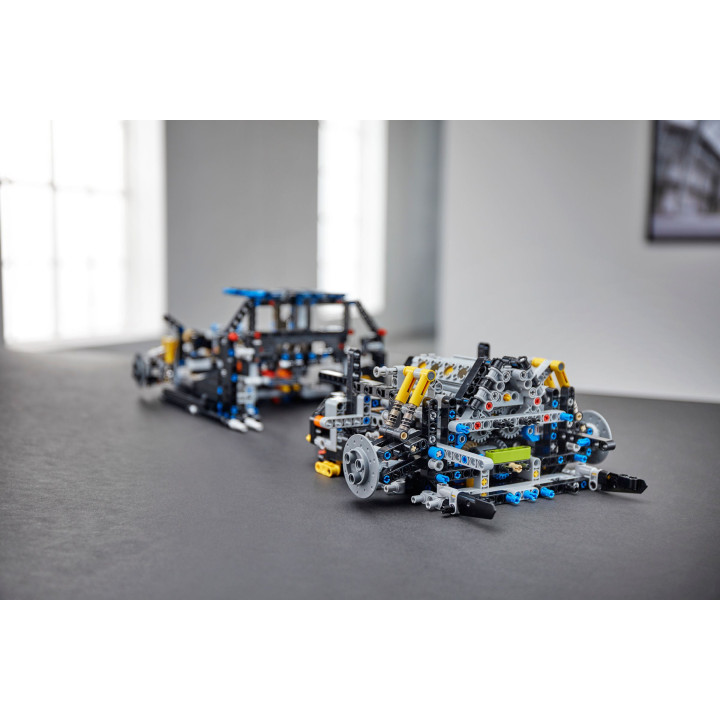LEGO Technic 42083 - Bugatti Chiron